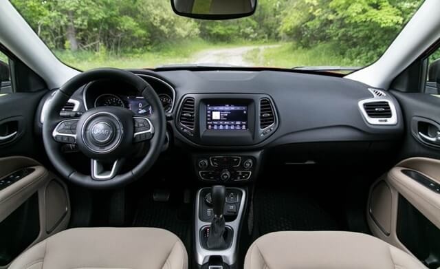 noi-that-xe-jeep-compass
