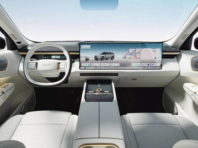 noi-that-xe-lynk-co-900