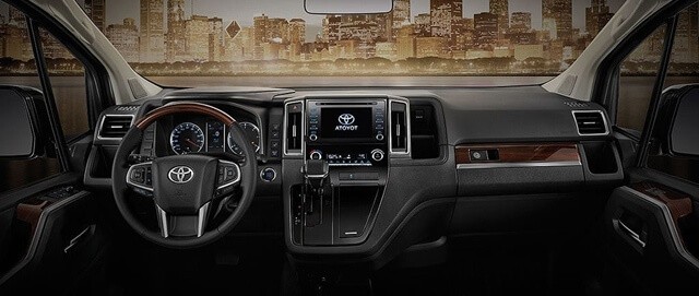 noi-that-xe-toyota-majesty