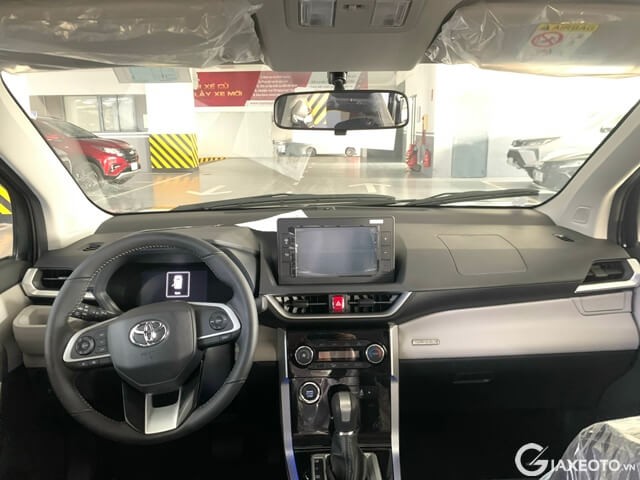 noi-that-xe-toyota-veloz-2023