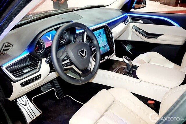 noi-that-xe-vinfast-lux-v8