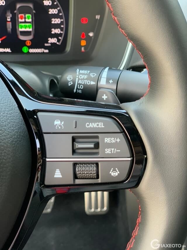 nut-bam-volang-xe-honda-civic