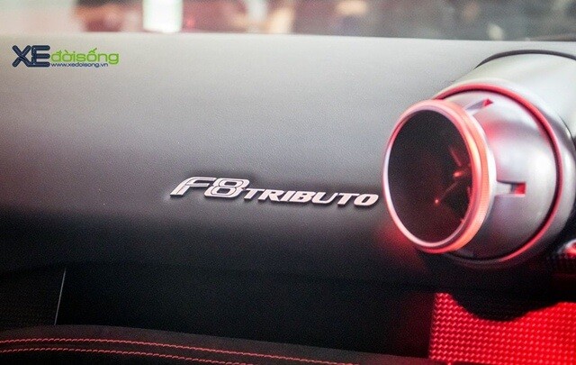 ong-xa-xe-Ferrari-F8-Tributo