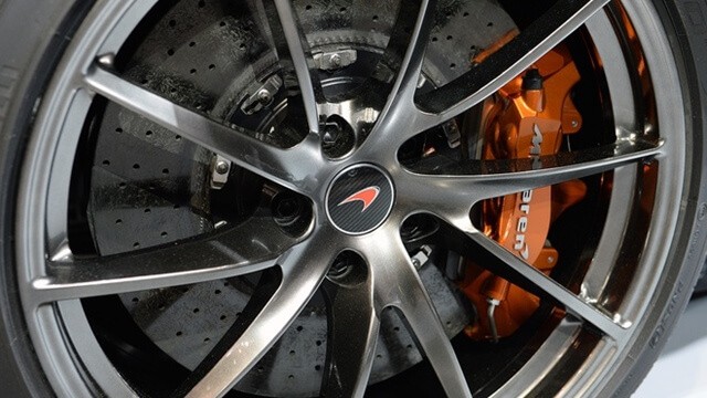 phanh-xe-mclaren-720s-coupe