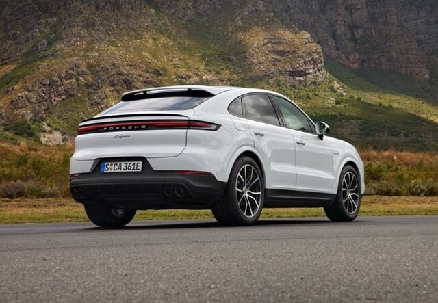 porsche-cayenne-2024-mau-trang