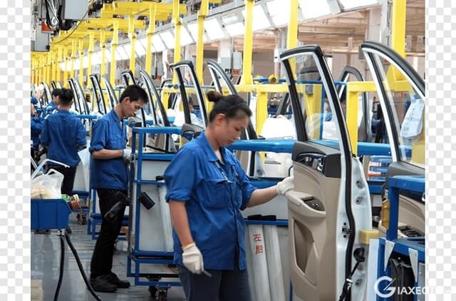saic-gm-motors-san-xuat-khau-trang