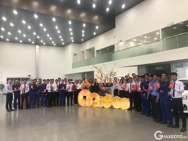 showroom-hyundai-quang-nam