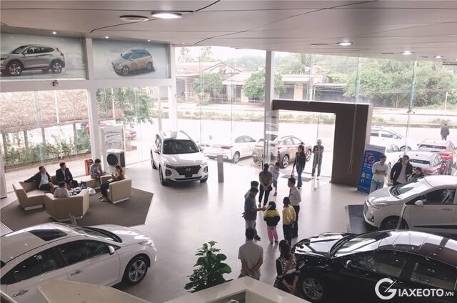 showroom-hyundai-quang-tri