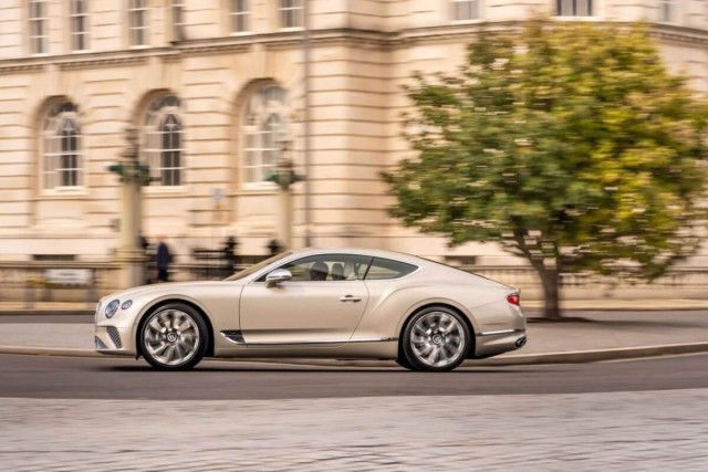 sieu-xe-Bentley-continental-GT-Mulliner-Coupe-2021-3