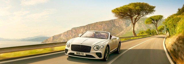 / upload2 / super-xe-b b Bentley-Continental-GT-mui-co-gia-bao-nhieu1