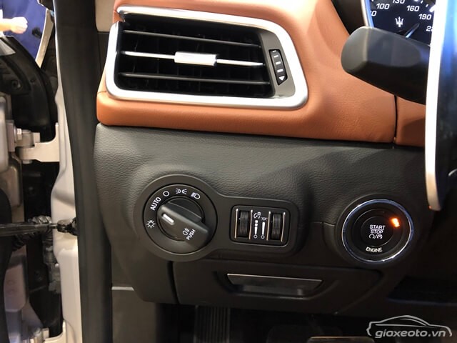 start-stop-xe-maserati-ghibli