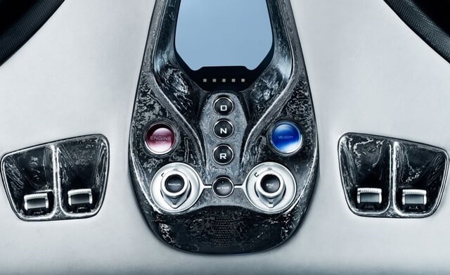 start-stop-xe-mclaren-speedtail