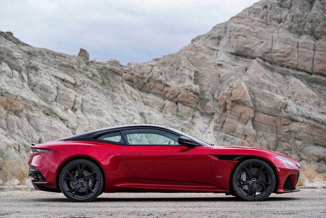 than-xe-aston-martin-dbs-superleggera-coupe