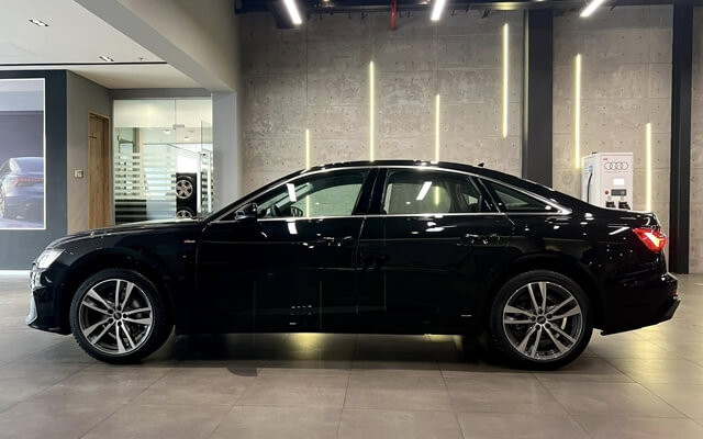 than-xe-audi-a6-2025