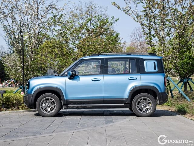 than-xe-baojun-yep-plus