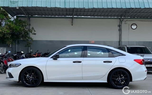 than-xe-honda-civic-moi