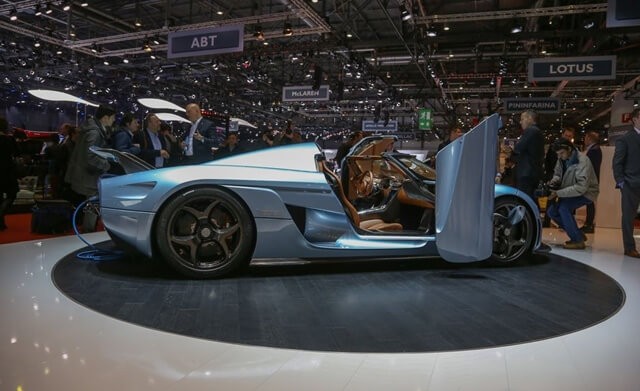 than-xe-koenigsegg-regera