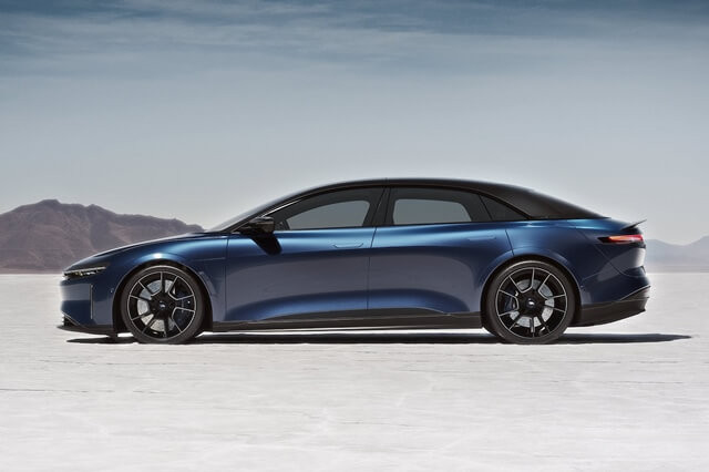 than-xe-lucid-air-sapphire