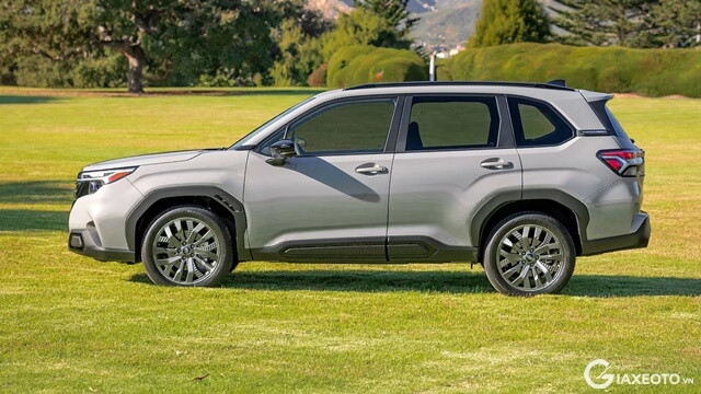 than-xe-subaru-forester-2025