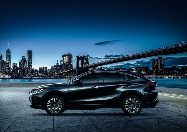 than-xe-toyota-harrier