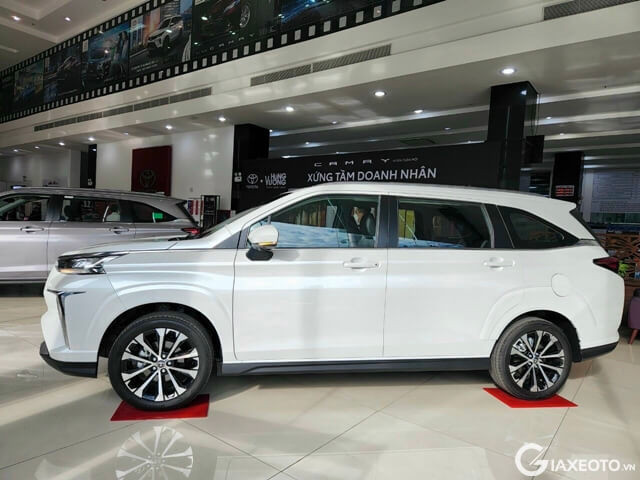 than-xe-toyota-veloz-2025