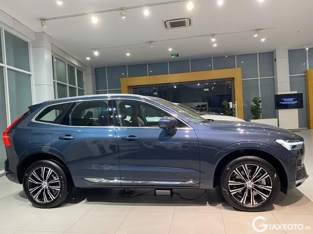 than-xe-volvo-xc60-2025