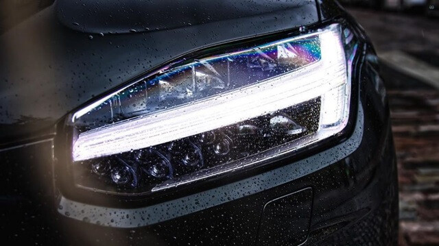 thiet-ke-den-bua-thor-tren-xe-volvo