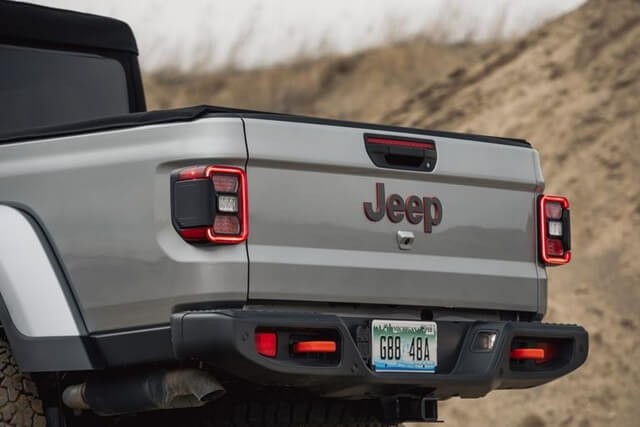 thiet-ke-duoi-xe-jeep-gladiator