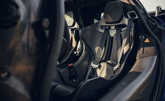 thiet-ke-ghe-xe-mclaren-senna