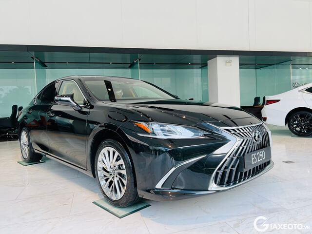 ngoai-that-lexus-es250-2025