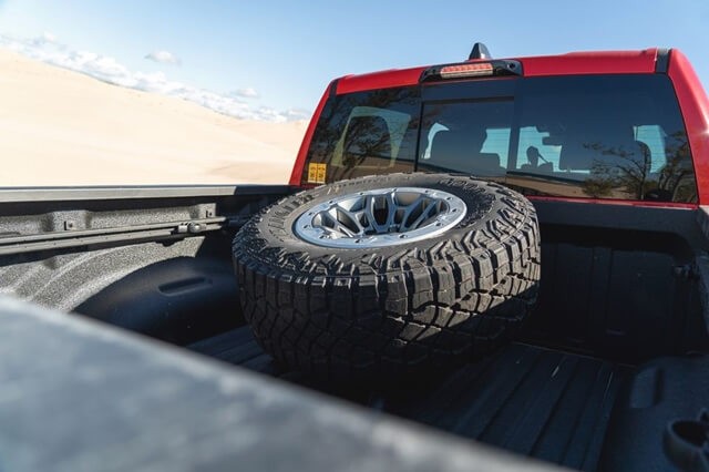 thung-xe-ram-1500-trx