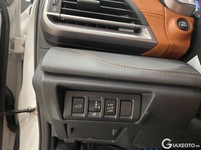 cac-tien-nghi-xe-subaru-outback
