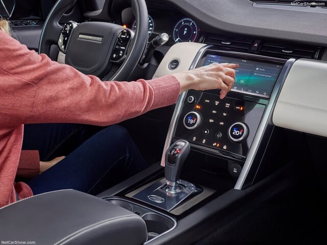 tien-nghi-xe-Land-Rover-Discovery-Sport