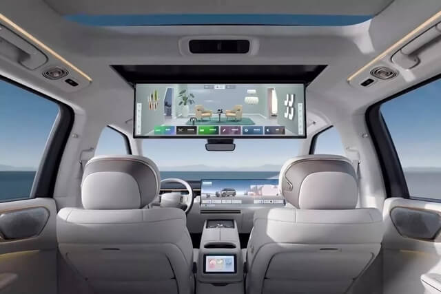 tien-nghi-xe-lynk-co-900