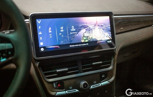 tien-nghi-xe-vinfast-president