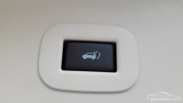 tinh-nang-cop-xe-tu-dong-infiniti-qx80