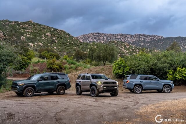 toyota-4runner-2025-ra-mat