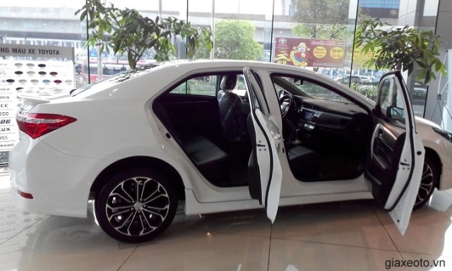 toyota-altis-mau-trang-su-2016