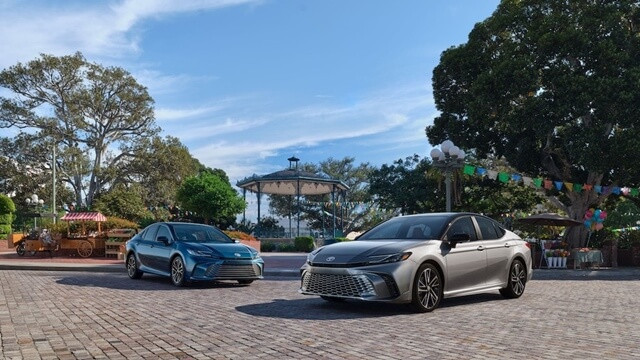 toyota-camry-2025-ra-mat