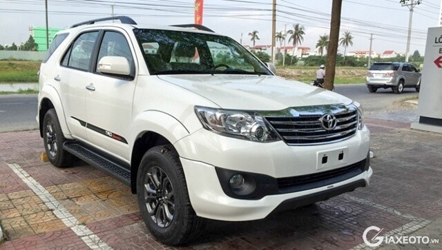 toyota-fortuner-trd-2016-cu