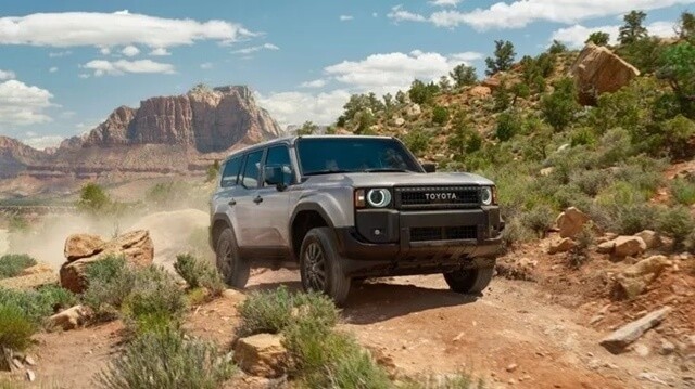 toyota-prado-2024-ban-thuong