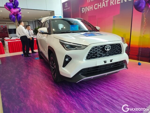 toyota-yaris-cross-hev-hybrid