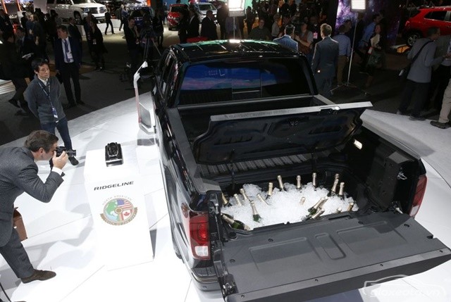 trien-lam-detroit-2017-honda-ridgeline