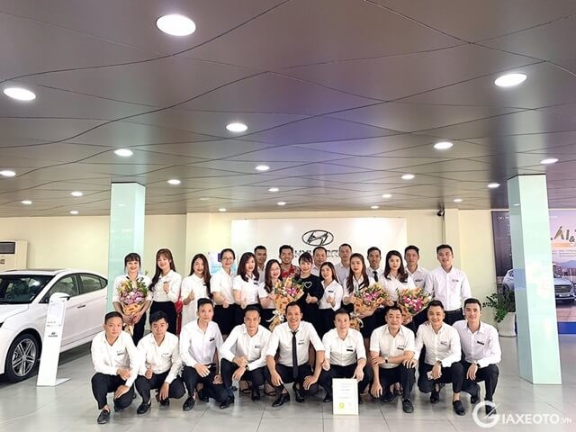 tu-van-ban-hang-hyundai-pham-hung