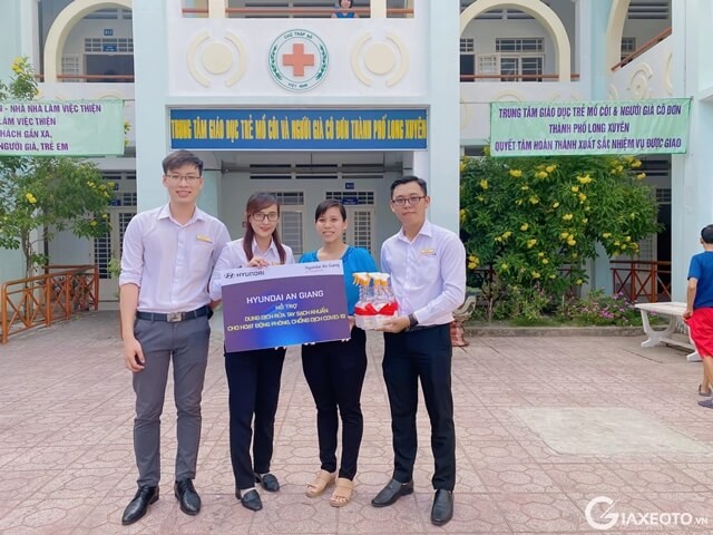 ung-ho-chong-dich-hyundai-an-giang
