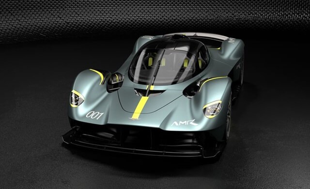 van-hanh-xe-aston-martin-valkyrie