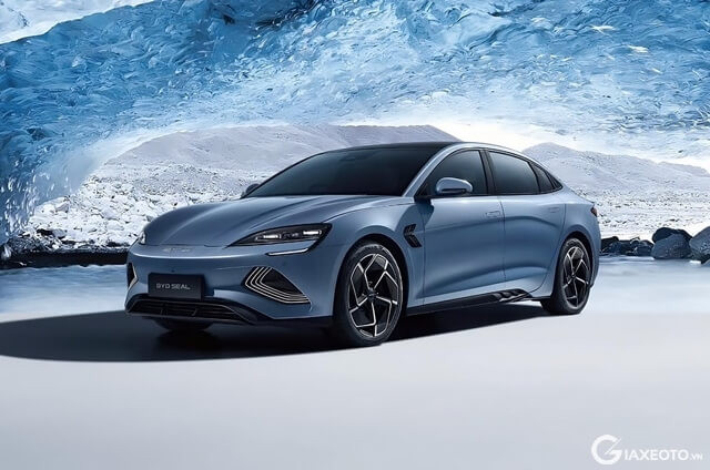 van-hanh-xe-byd-seal