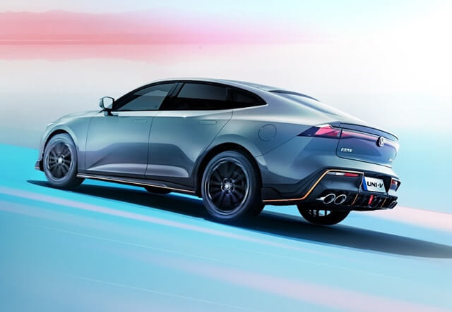 van-hanh-xe-changan-uni-v