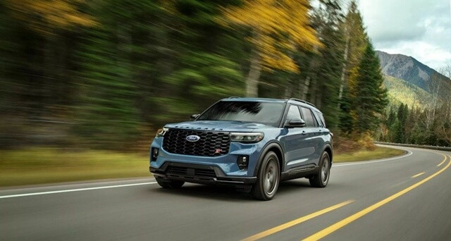 van-hanh-xe-ford-explorer-2025