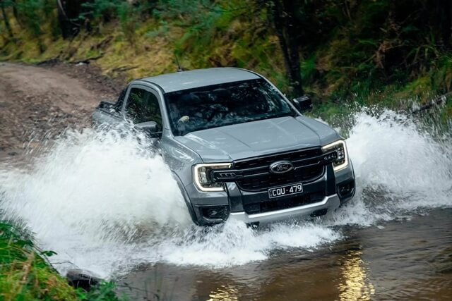 van-hanh-xe-ford-ranger-tremor